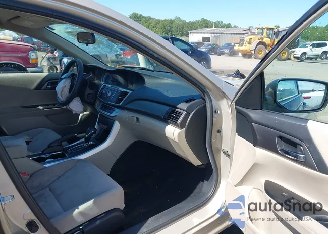 1HGCR2F34DA246101: 43095059