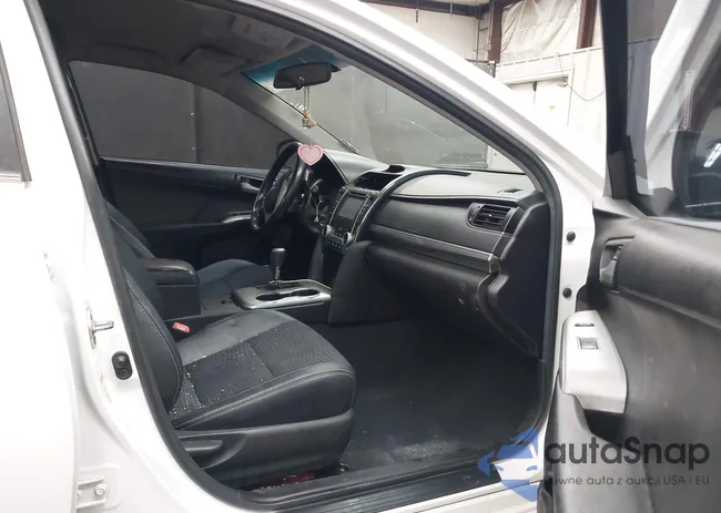 4T1BF1FK8EU411731: 43096145