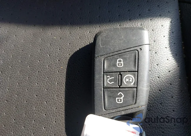 3VWC57BU7MM054614: 43096154