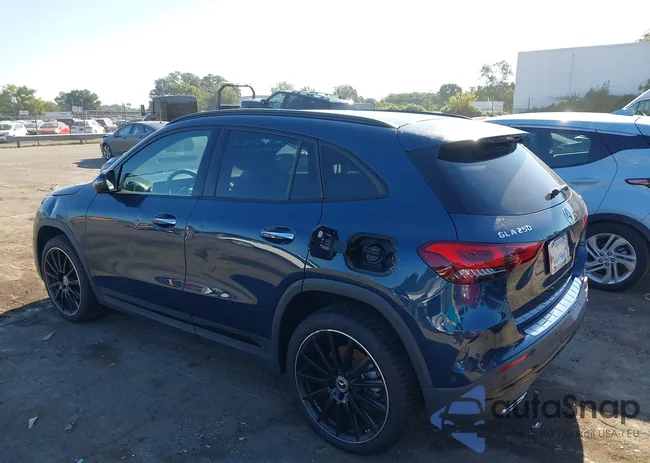 W1N4N4HB3PJ525468: 43096344