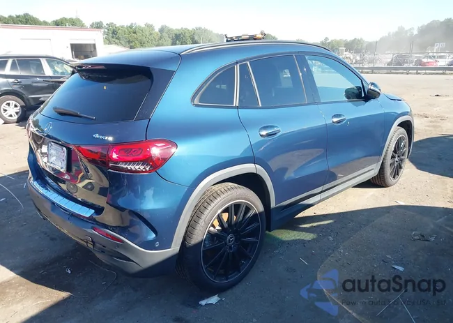 W1N4N4HB3PJ525468: 43096344