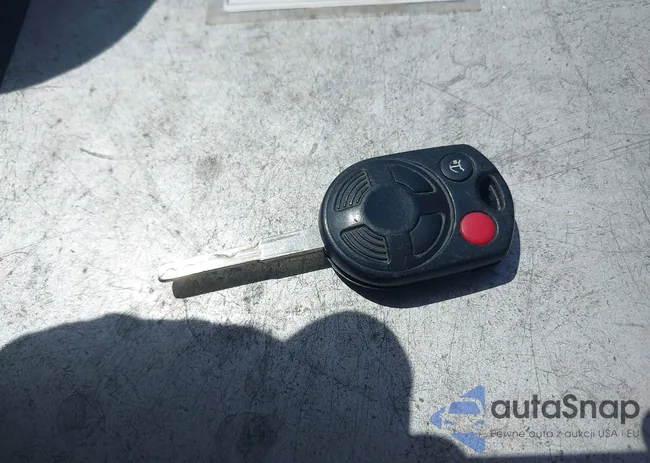 1FTYR1ZM4HKA21258: 43096429