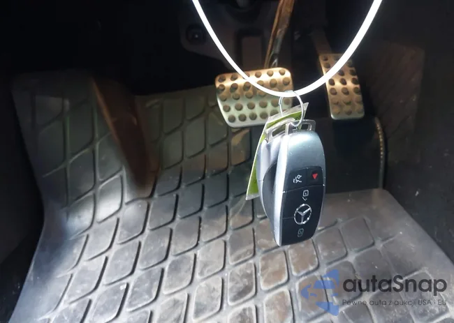 WDD3G4FB4LW041778: 43096592