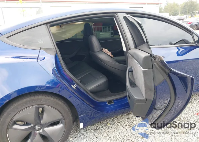 5YJ3E1EBXRF807252: 43096598