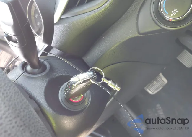 3KPF24AD4PE689720: 43096622