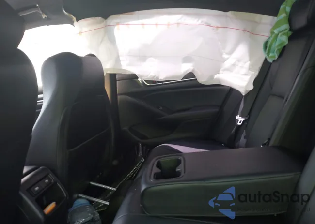 1HGCV1F33MA050267: 43095780