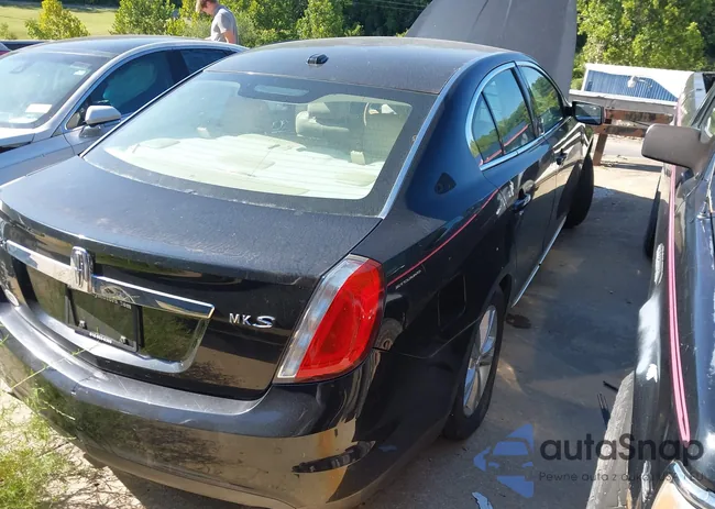 1LNHM93RX9G603978: 43095805