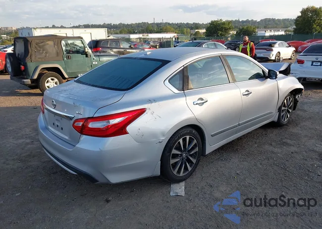 1N4AL3AP1GC114953: 43096101