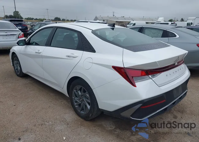 KMHLM4DG1RU791463: 43097131