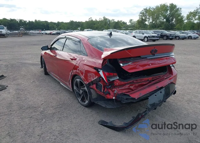 KMHLR4AF2NU231796: 43097185