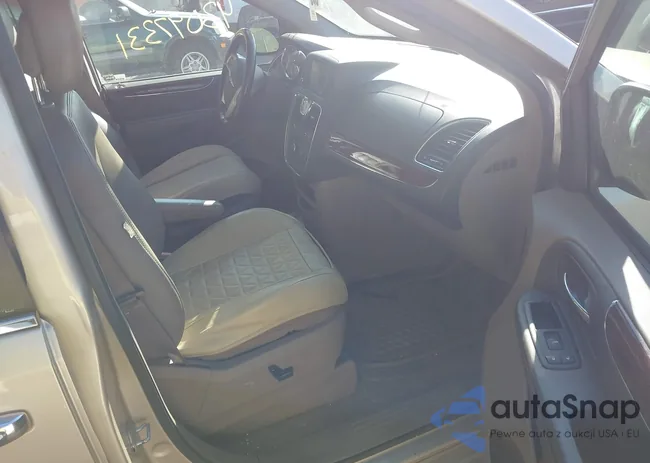 2C4RC1CG1CR267400: 43097331