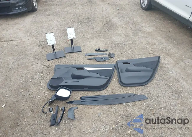 2HGFB6E59DH704146: 43097377