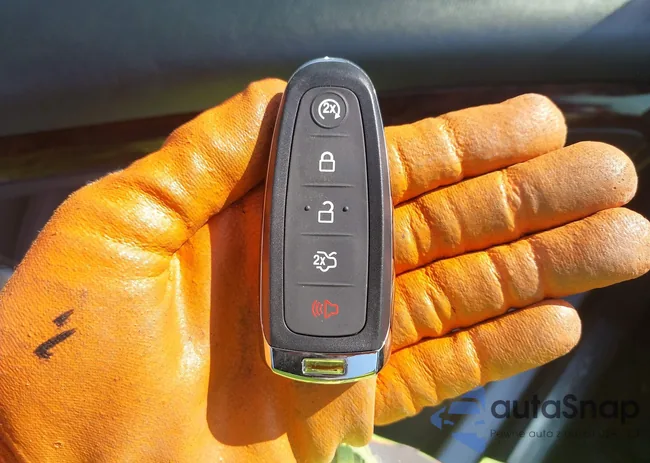 1FAHP2F83FG108691: 43097452