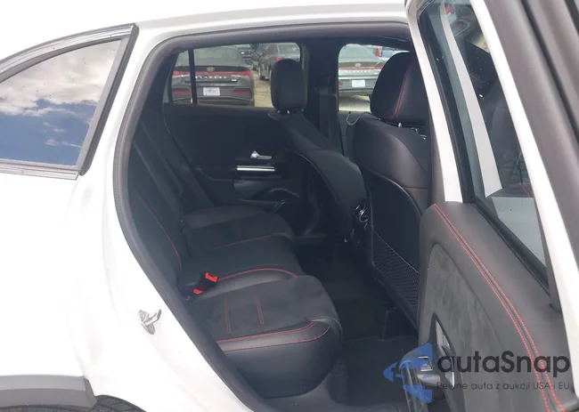 W1N4N4HB5NJ326564: 43097602