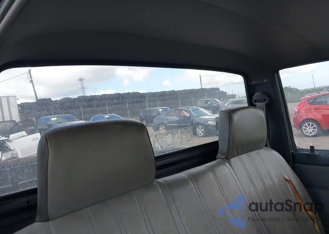 JT4RN81R2L0041321: 43097614