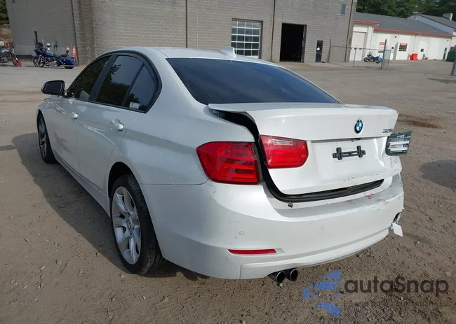 WBA3A5G59FNS88358: 43096806