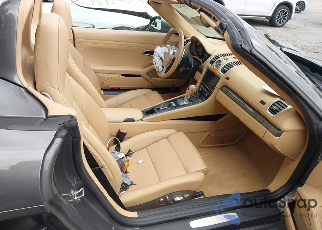 WP0CB2A84EK140412: 43096822