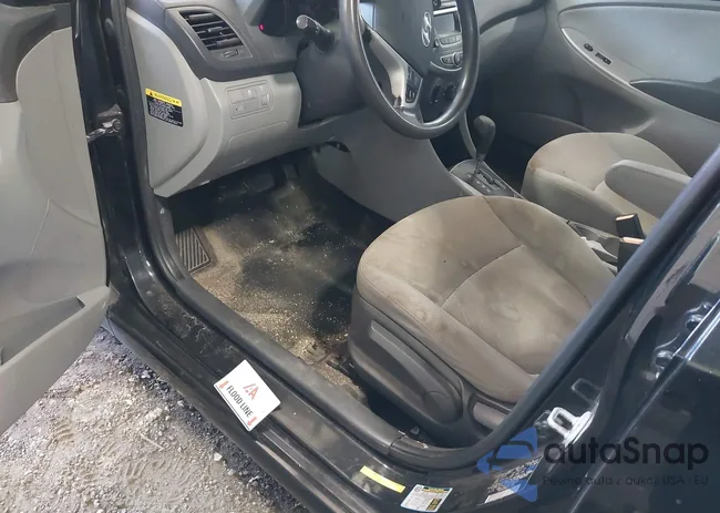 KMHCT5AE5EU188604: 43096898