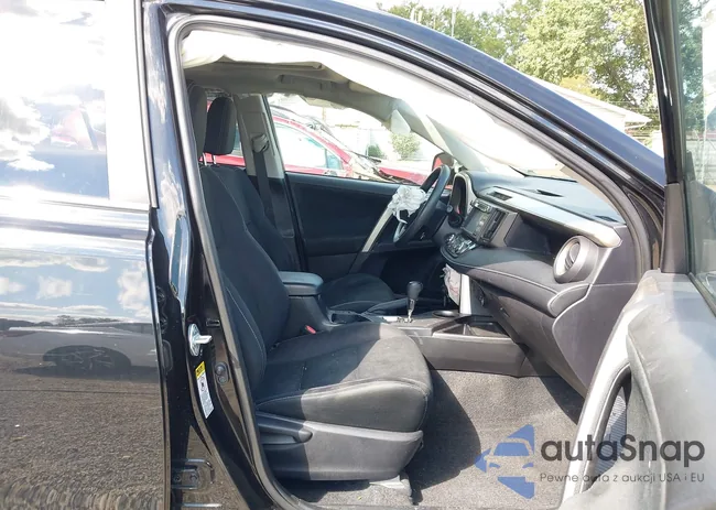 2T3RFREV3EW134132: 43096958