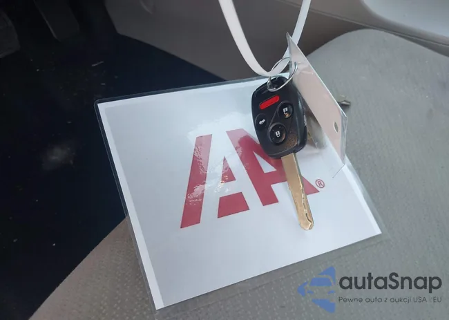 2HGFB2F56DH528423: 43098353