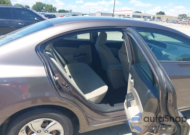 2HGFB2F56DH528423: 43098353