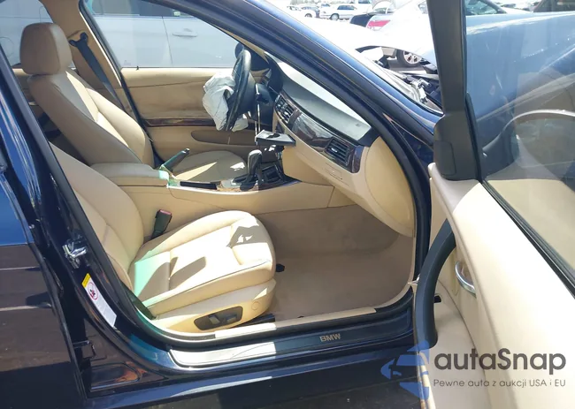 WBAVA33537KX78879: 43098458