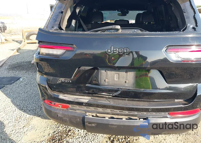 1C4RJKAG9P8823324: 43098695