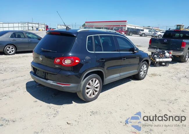 WVGAV7AX6BW547439: 43097731