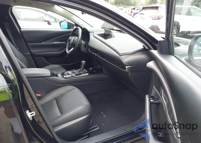 3MVDMBBM9RM700254: 43097777