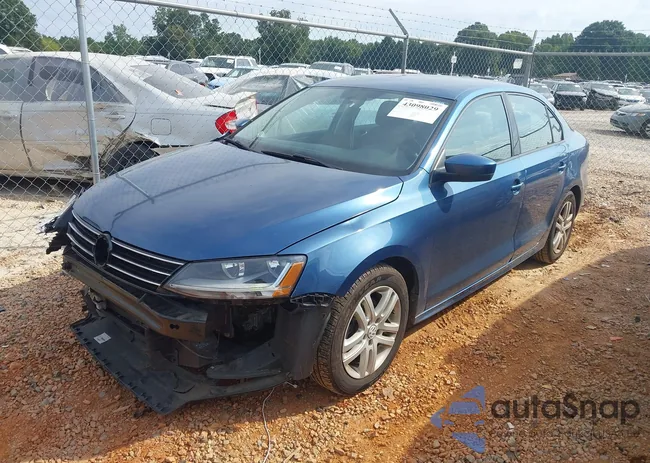 3VW2B7AJ1JM242553: 43098029