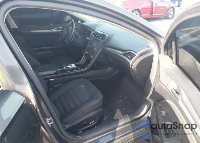 3FA6P0HD0JR201692: 43098075