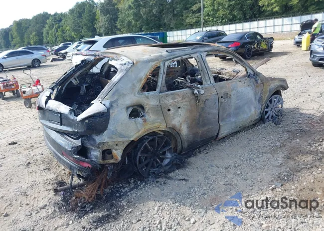 WA1BCCFS3JR032877: 43099178