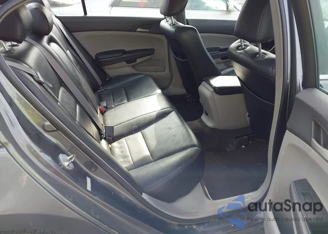 1HGCP26339A159769: 43099296