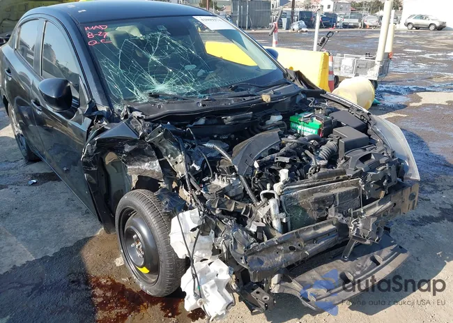 3MYDLBYV8KY500521: 43099374