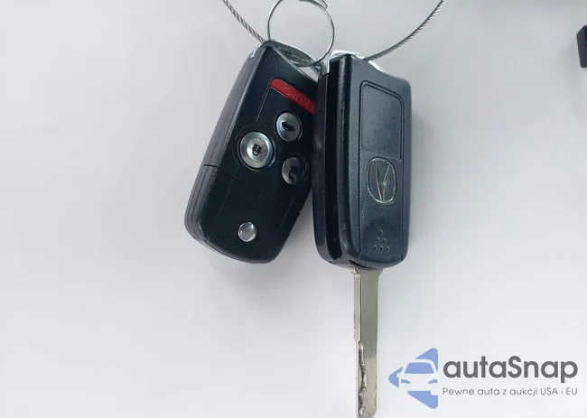 JH4CU2F6XDC009378: 43098761