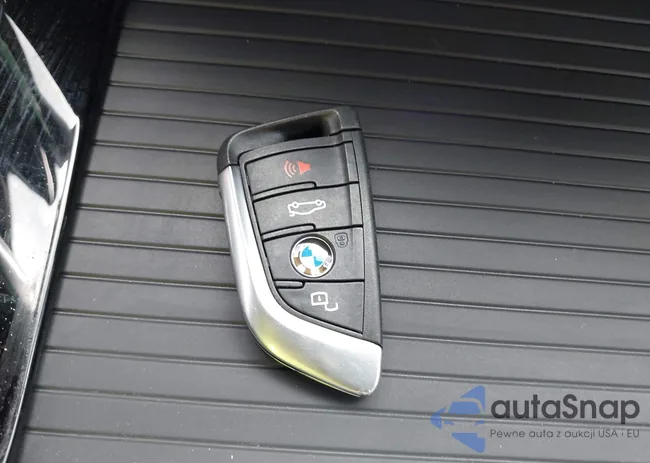 5UXTY5C06M9F81764: 43098885