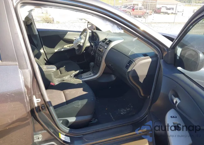 2T1BU4EE6BC685218: 43098917