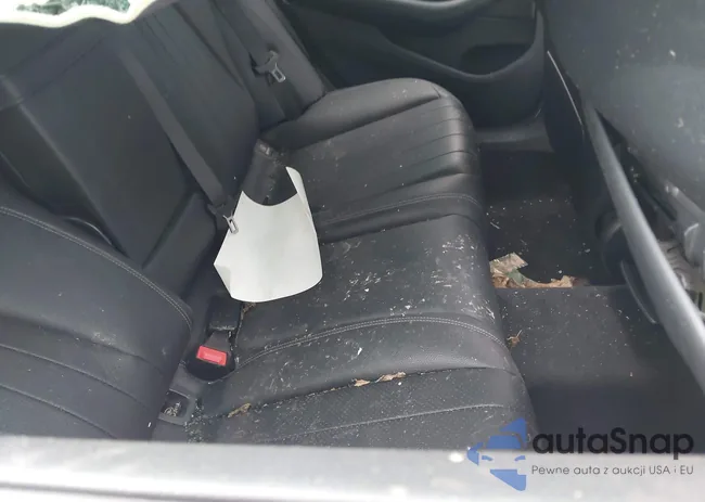 WDDZF4KB3HA012683: 43098937