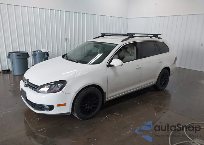 3VWPL7AJ0CM693933: 43098960