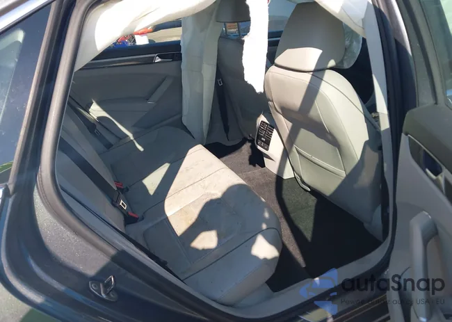 1VWBS7A31GC059729: 43100180