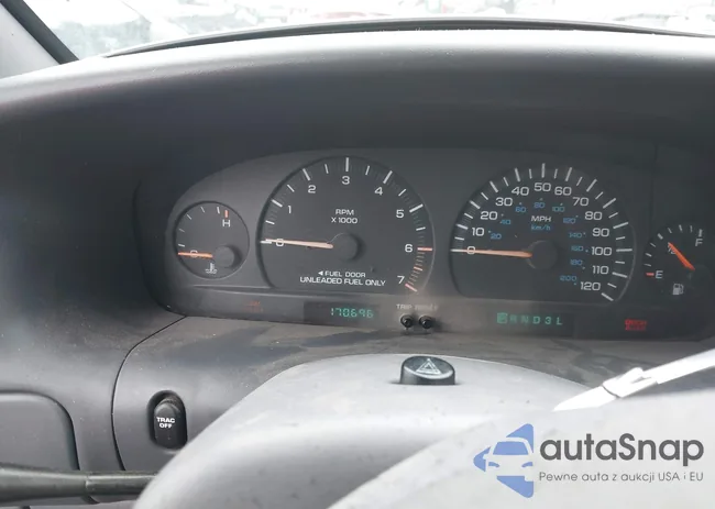 1C4GP64L4WB578049: 43100226