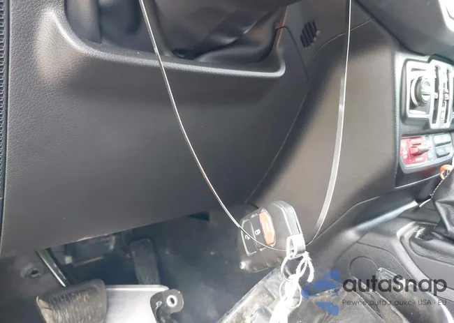 1C4PJXFN6SW528228: 43100284