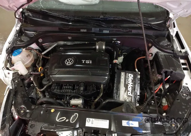 3VWD17AJ8GM412833: 43100375