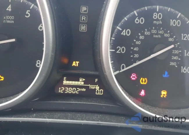 JM1BL1UG3C1505218: 43100564