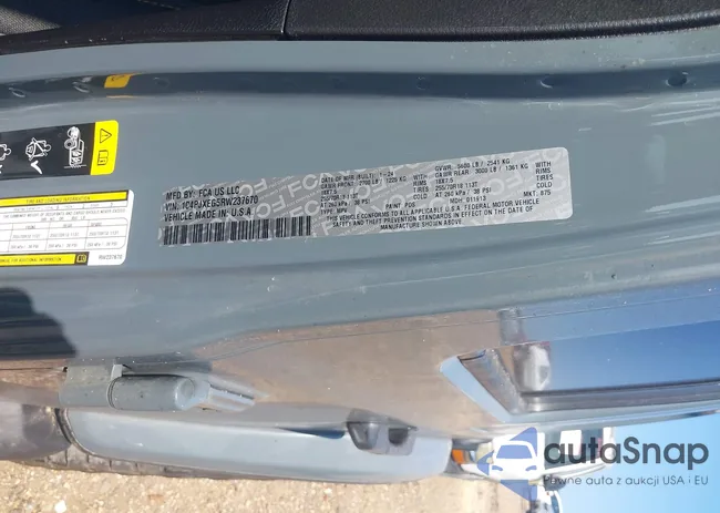 1C4PJXEG5RW237670: 43100578