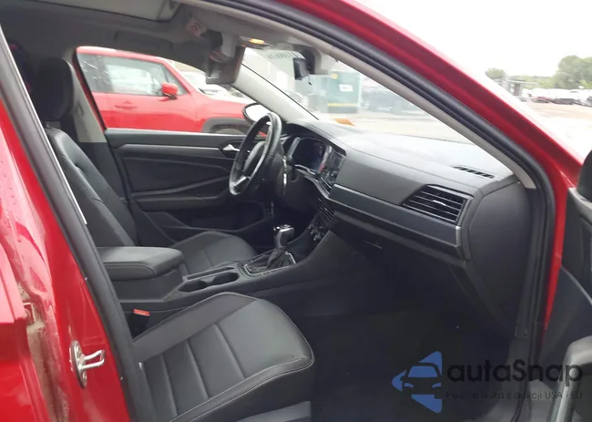 3VW7M7BUXPM018036: 43100616