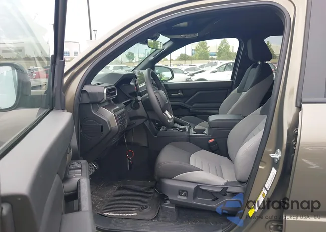 3TMLB5JN1SM116032: 43099771