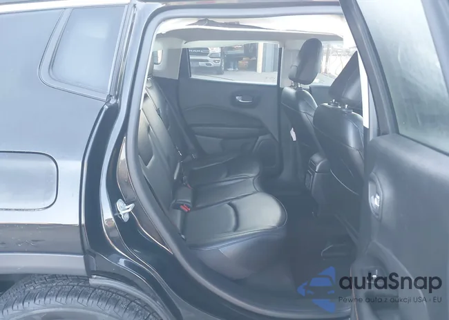 3C4NJDCB5MT503488: 43099890