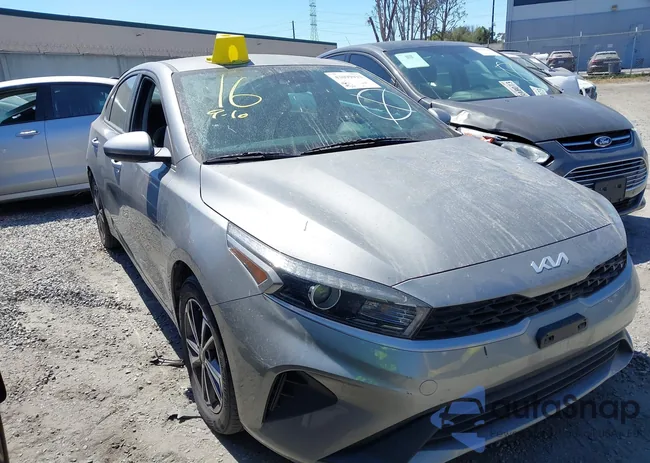 3KPF24AD0NE461033: 43099933