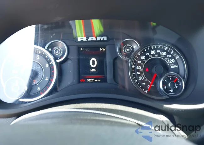 3C6UR5DLXRG221288: 43100042